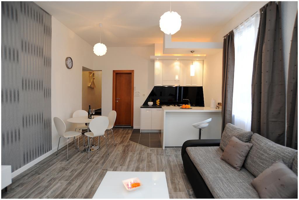 Guest House D&G -I Apartment & Room 자다르 외부 사진